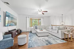 11 Knoll Dr, Denville, NJ 07866 - Photo 3