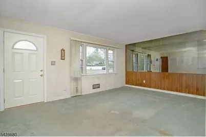 161 Beachwood Rd, Parsippany, NJ 07054 - Photo 5