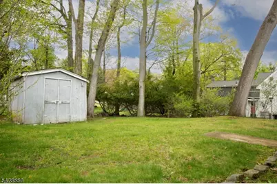 161 Beachwood Rd, Parsippany, NJ 07054 - Photo 25