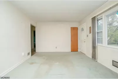 161 Beachwood Rd, Parsippany, NJ 07054 - Photo 7