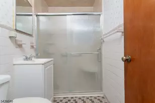 161 Beachwood Rd, Parsippany, NJ 07054 - Photo 15