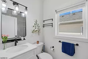 31 Patterson St, Harrison, NJ 07029 - Photo 15