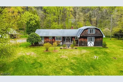 49 Frog Hollow Rd, Tewksbury Township, NJ 07830 - Photo 25