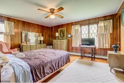 49 Frog Hollow Rd, Tewksbury Township, NJ 07830 - Photo 15