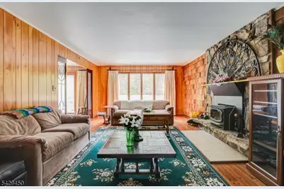 49 Frog Hollow Rd, Tewksbury Township, NJ 07830 - Photo 3