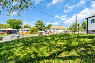 414 S Pine Ave, Sayreville, NJ 08879 - Photo 35