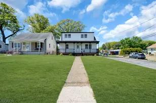 414 S Pine Ave, Sayreville, NJ 08879 - Photo 3