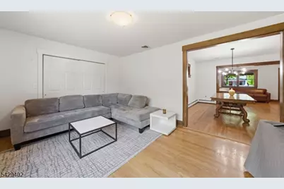 37 Buena Vista Ave, Hawthorne, NJ 07506 - Photo 13