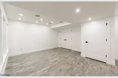 517 Park St, Montclair, NJ 07043 - Photo 27