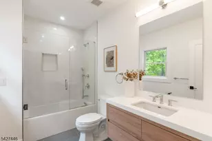 517 Park St, Montclair, NJ 07043 - Photo 23