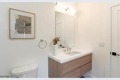 517 Park St, Montclair, NJ 07043 - Photo 23