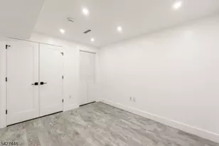 517 Park St, Montclair, NJ 07043 - Photo 27