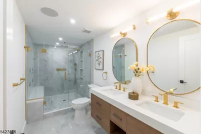 517 Park St, Montclair, NJ 07043 - Photo 21