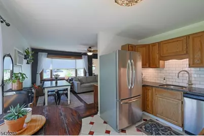 70 Cedar Tree Dr, Vernon, NJ 07422 - Photo 11