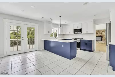 136 Carlough Rd, Upper Saddle River, NJ 07458 - Photo 11
