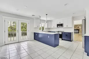 136 Carlough Rd, Upper Saddle River, NJ 07458 - Photo 11