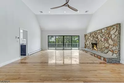 136 Carlough Rd, Upper Saddle River, NJ 07458 - Photo 5