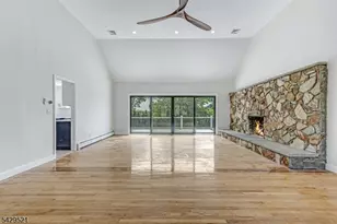 136 Carlough Rd, Upper Saddle River, NJ 07458 - Photo 5