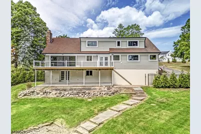 136 Carlough Rd, Upper Saddle River, NJ 07458 - Photo 33
