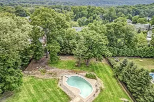 136 Carlough Rd, Upper Saddle River, NJ 07458 - Photo 29
