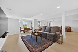 6 Osprey Ct, Washington Township, NJ 07882 - Photo 37