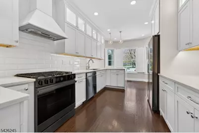 6 Osprey Ct, Washington Township, NJ 07882 - Photo 9