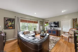 432 Rock Ridge Rd, Jefferson Township, NJ 07849 - Photo 9