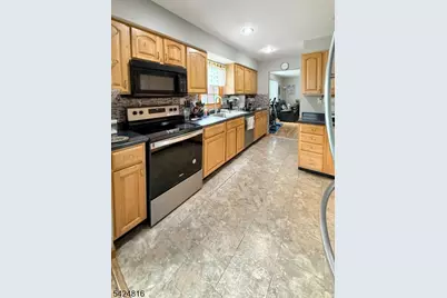2 Pine St, Mount Olive, NJ 07828 - Photo 3