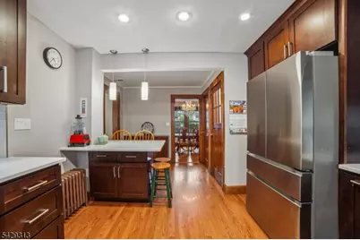8 Brookside Pl, Livingston, NJ 07039 - Photo 11