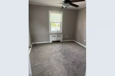 37 Center St, Belleville, NJ 07109 - Photo 5