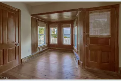 16 William St, Tewksbury Township, NJ 08858 - Photo 7
