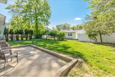 2107 Meadowview Rd, Scotch Plains Township, NJ 07076 - Photo 33