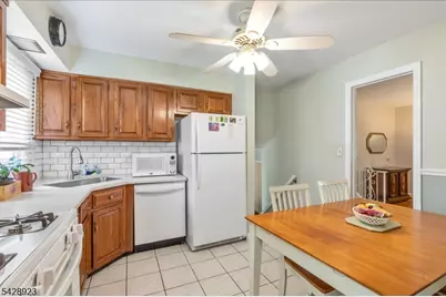 2107 Meadowview Rd, Scotch Plains Township, NJ 07076 - Photo 17