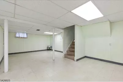 2107 Meadowview Rd, Scotch Plains Township, NJ 07076 - Photo 31