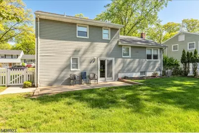2107 Meadowview Rd, Scotch Plains Township, NJ 07076 - Photo 35