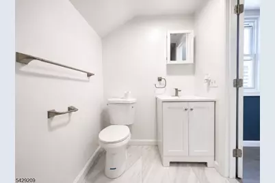 57 Highland St, Paterson, NJ 07524 - Photo 21