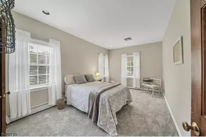 8 Chestnut St, Washington Township, NJ 07853 - Photo 27