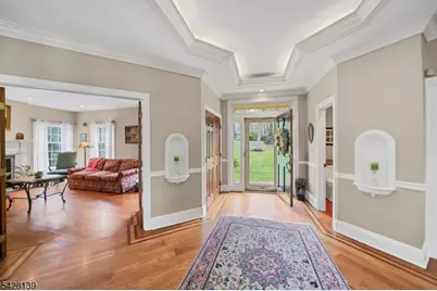 8 Chestnut St, Washington Township, NJ 07853 - Photo 5