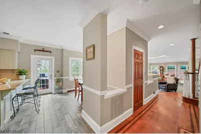 8 Chestnut St, Washington Township, NJ 07853 - Photo 21