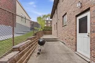 767 Kingsland Ave, Ridgefield, NJ 07657 - Photo 43