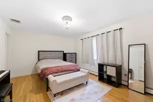 767 Kingsland Ave, Ridgefield, NJ 07657 - Photo 13