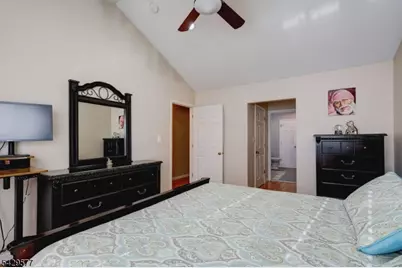 115 Constitution Way, Bernards Township, NJ 07920 - Photo 19