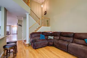 115 Constitution Way, Bernards Township, NJ 07920 - Photo 9
