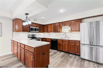 79 Old Fourth Dr, Jefferson Township, NJ 07438 - Photo 11