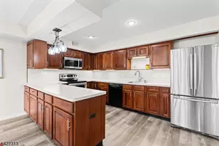 79 Old 4th Dr, Jefferson Township, NJ 07438 - Photo 11