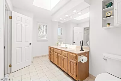 79 Old Fourth Dr, Jefferson Township, NJ 07438 - Photo 17