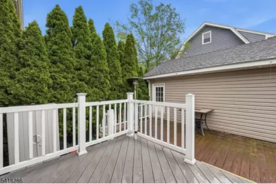 219 Overlook Ave, Belleville, NJ 07109 - Photo 23