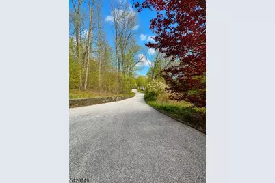 48 Silver Grove Rd, Hardyston Township, NJ 07460 - Photo 31