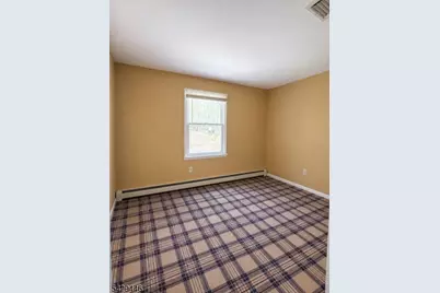 48 Silver Grove Rd, Hardyston Township, NJ 07460 - Photo 11