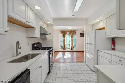18 Redwood Rd, Livingston, NJ 07039 - Photo 1